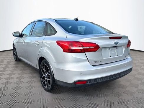 Used 2017 Ford Focus SEL image 8