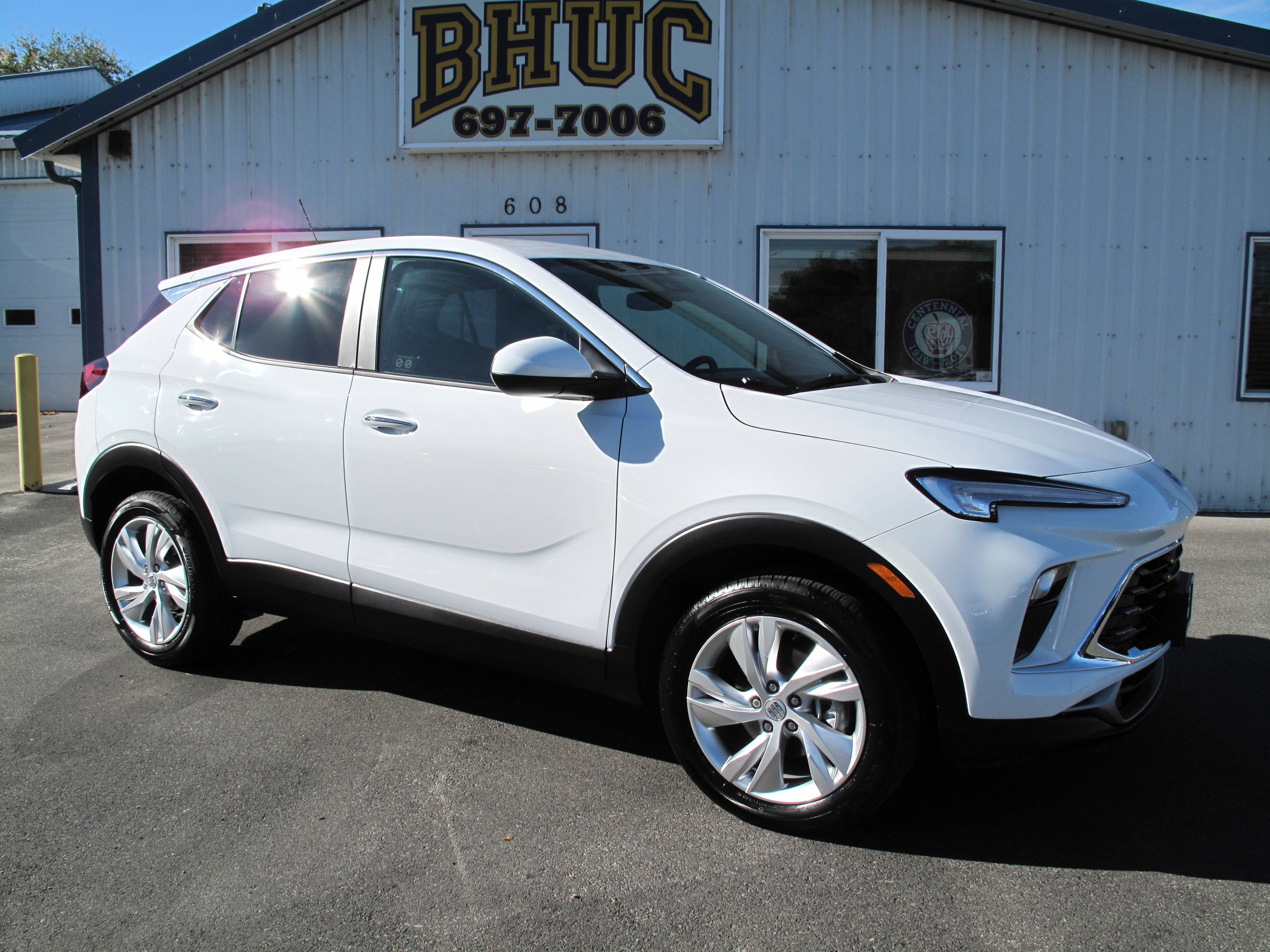 Used 2026 Buick Encore GX Preferred AWD/4WD image 1