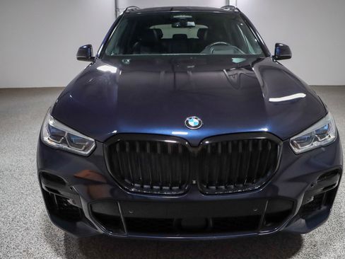 Used 2023 BMW X5 xDrive40i w/ Executive Package AWD/4WD image 4