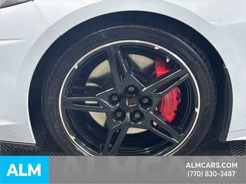 Used 2022 Chevrolet Corvette Stingray Preferred Cpe w/ Z51 Performance Package image 13