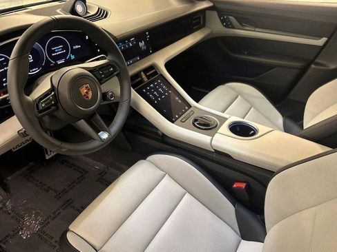 New 2025 Porsche Taycan 4S image 39