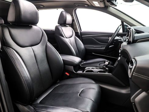 Used 2020 Hyundai Santa Fe Limited image 7