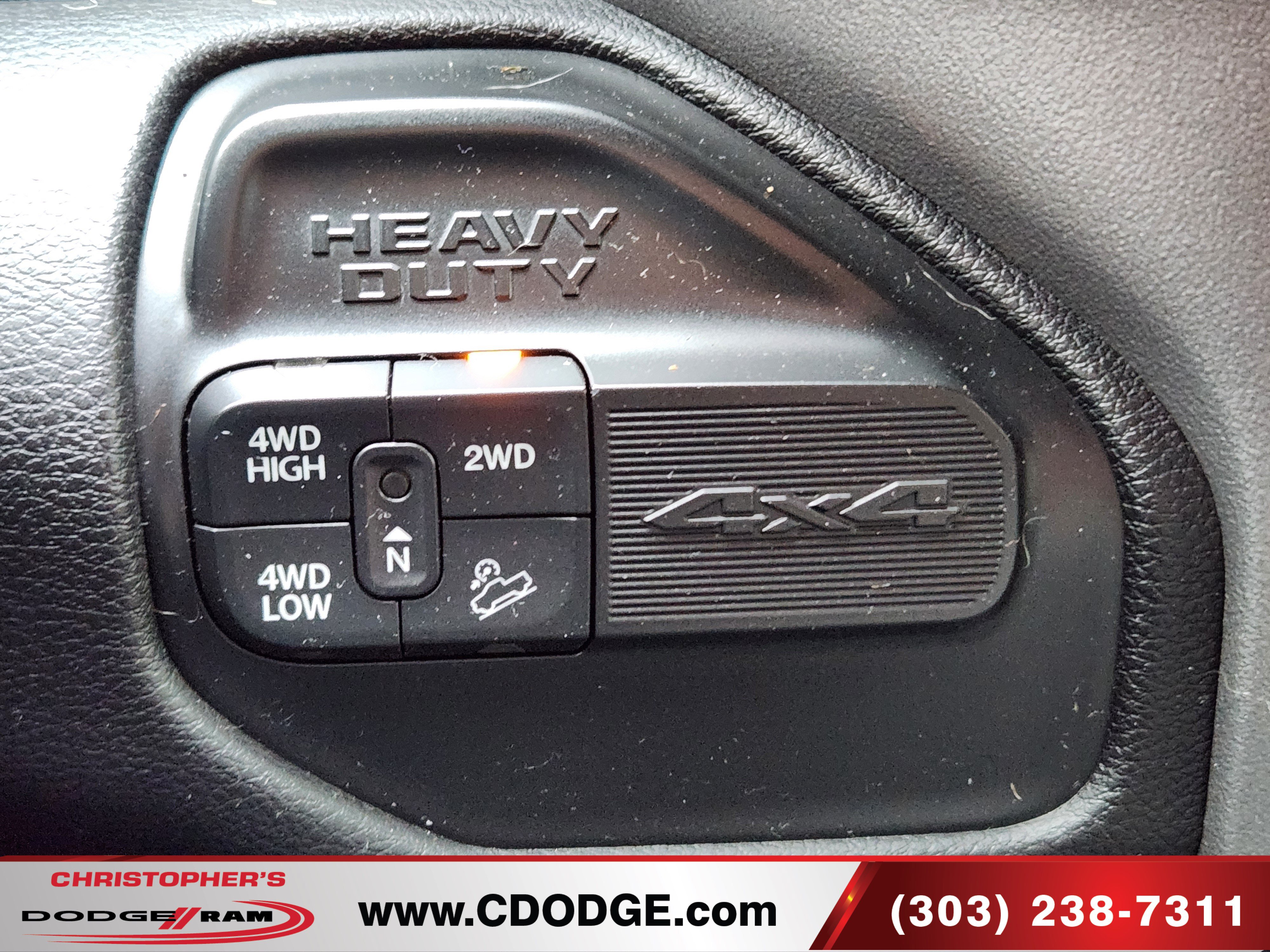 Used 2021 RAM 2500 Big Horn w/ Night Edition AWD/4WD image 27
