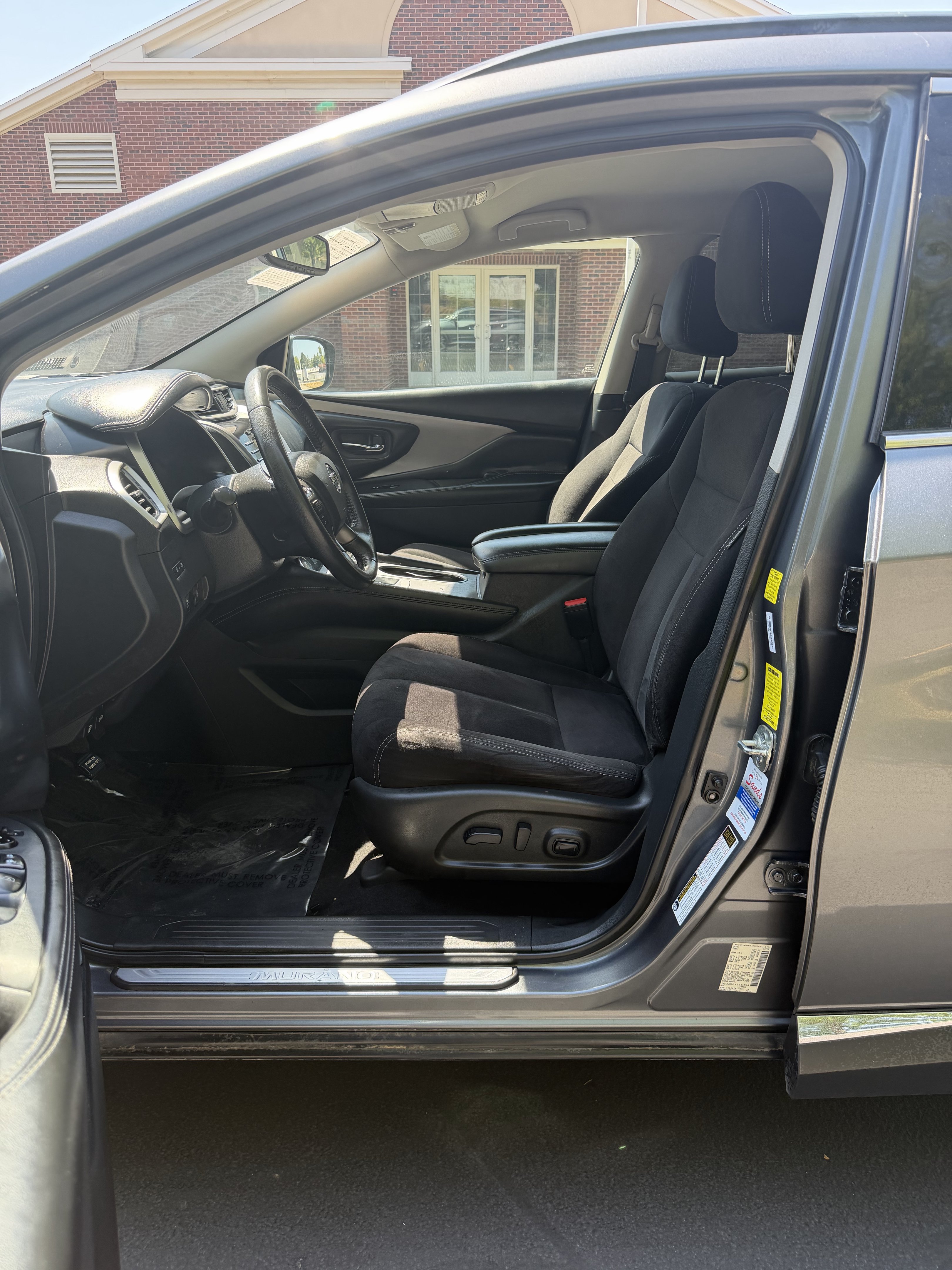 Used 2020 Nissan Murano SV AWD/4WD image 12
