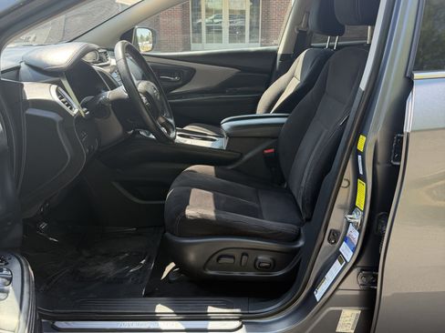 Used 2020 Nissan Murano SV AWD/4WD image 12