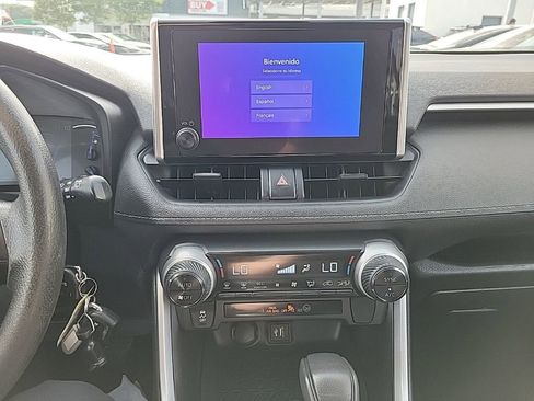 Used 2023 Toyota RAV4 LE AWD/4WD image 16