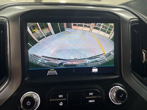 Used 2022 GMC Sierra 2500 SLE w/ SLE Value Package; image 25