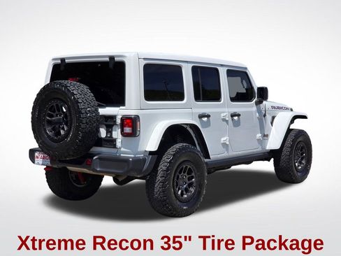 Used 2021 Jeep Wrangler Unlimited Rubicon w/ Xtreme Recon 35" Tire Package AWD/4WD image 18