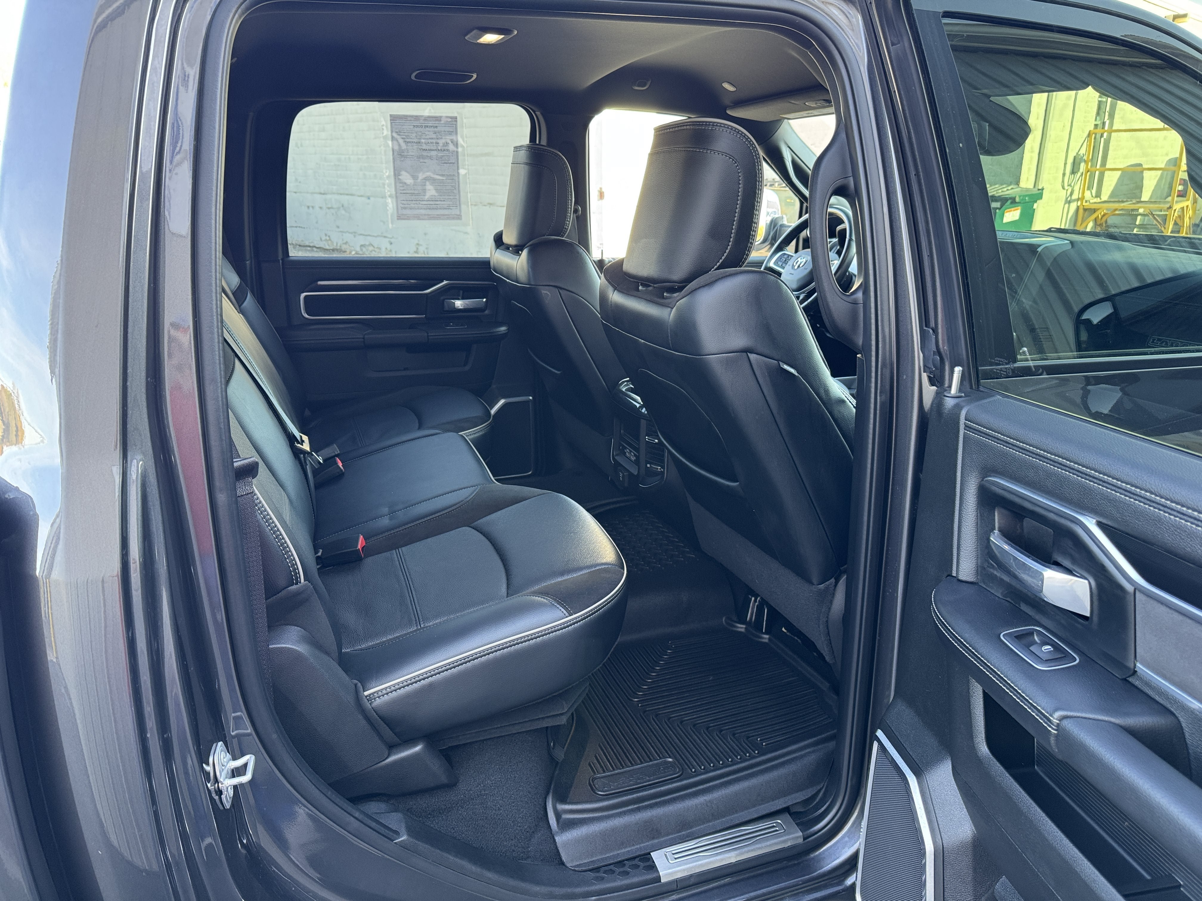 Used 2022 RAM 2500 Laramie AWD/4WD image 36