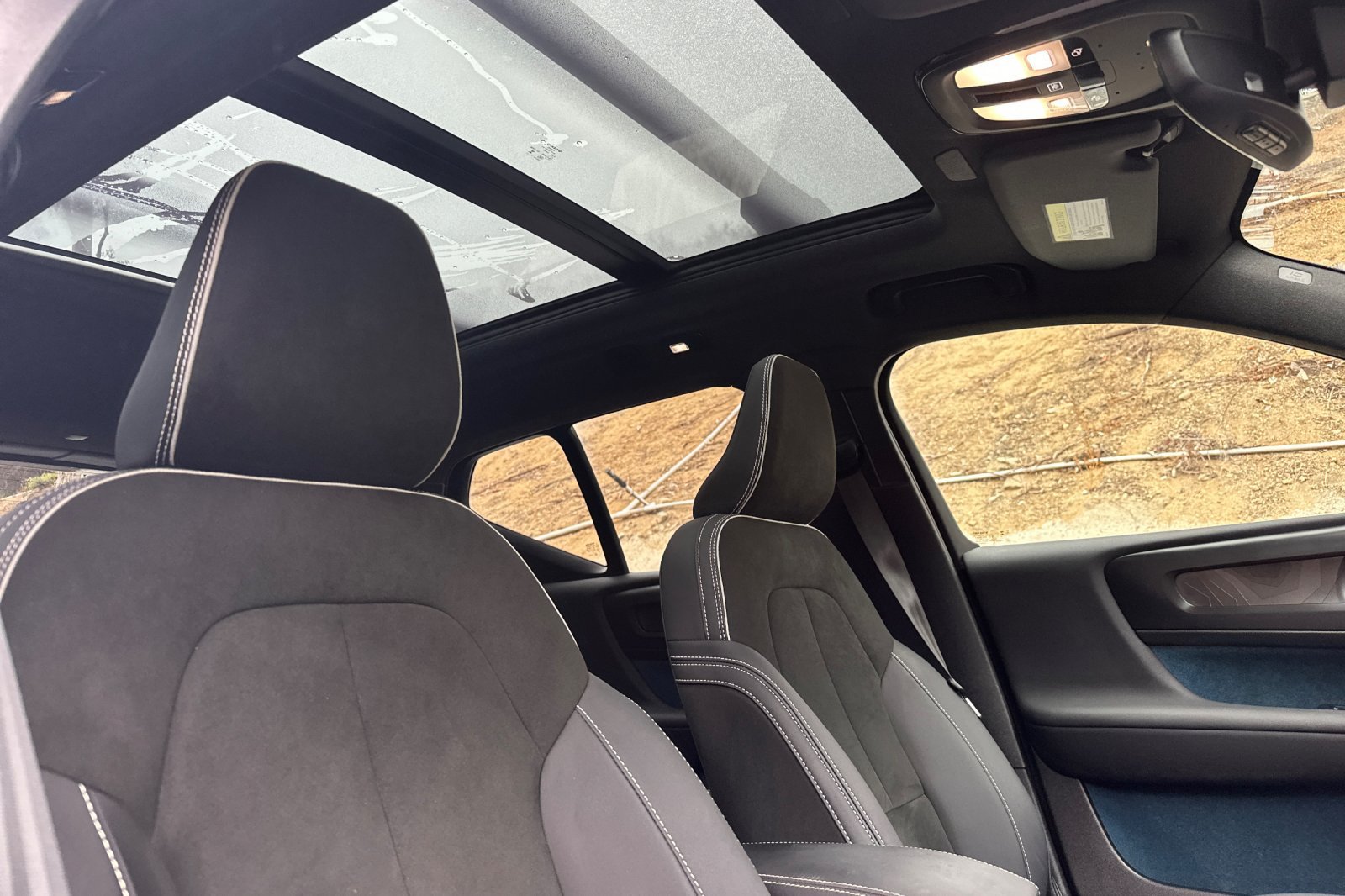 Certified 2023 Volvo XC40 Recharge Ultimate w/ Protection Package Premier AWD/4WD image 20
