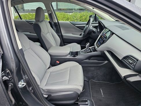Used 2025 Subaru Legacy Premium image 11