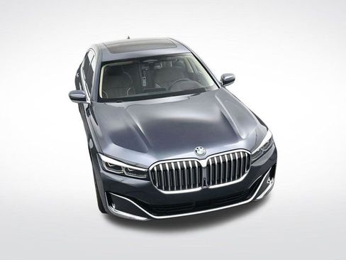 Used 2020 BMW 750i xDrive image 31