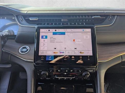 New 2025 Jeep Grand Cherokee L Summit image 11