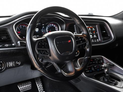 Used 2019 Dodge Challenger R/T Scat Pack w/ Dynamics Package image 17