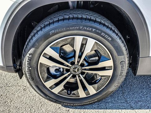 New 2026 Mercedes-Benz GLB 250 4MATIC image 7