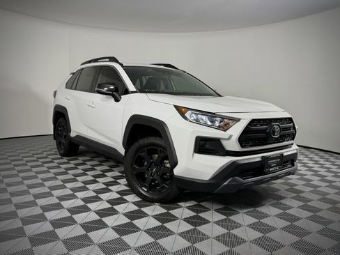 Used 2020 Toyota RAV4 TRD Off-Road image 6
