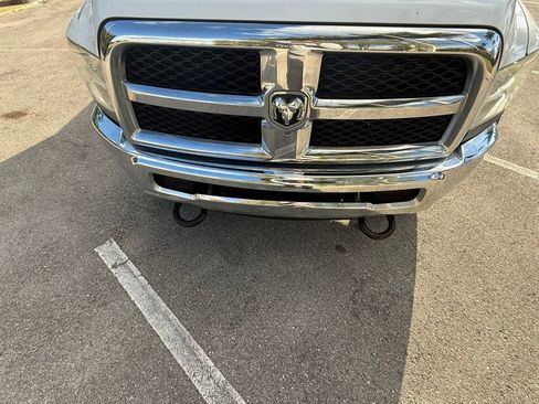 Used 2017 RAM 5500 Tradesman w/ Chrome Appearance Group image 37