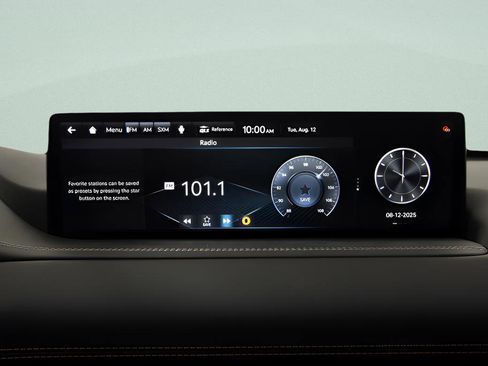 Used 2023 Genesis GV80 3.5T w/ Prestige Package AWD/4WD image 32