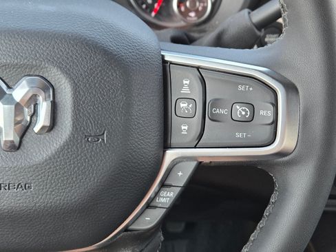 Used 2025 RAM 2500 Big Horn AWD/4WD image 23