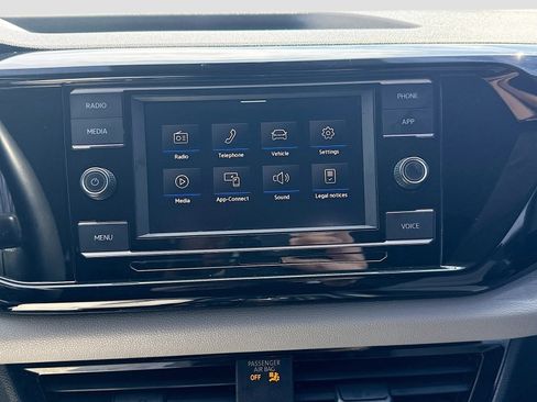 Used 2022 Volkswagen Taos S w/ IQ Drive S Package image 15