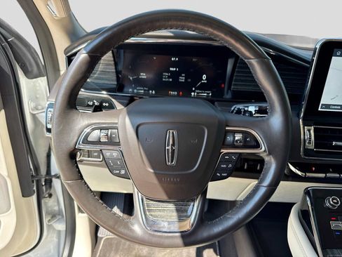 Used 2021 Lincoln Navigator Black Label AWD/4WD image 23