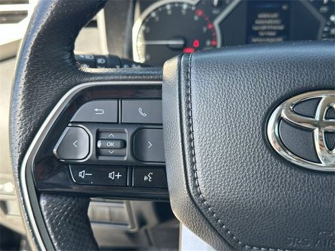 Used 2023 Toyota Tundra Limited image 13