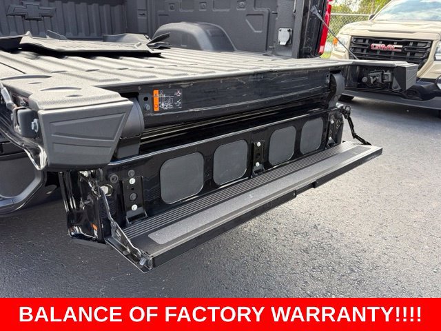 Used 2025 Chevrolet Silverado 3500 LTZ w/ LTZ Plus Package AWD/4WD image 17