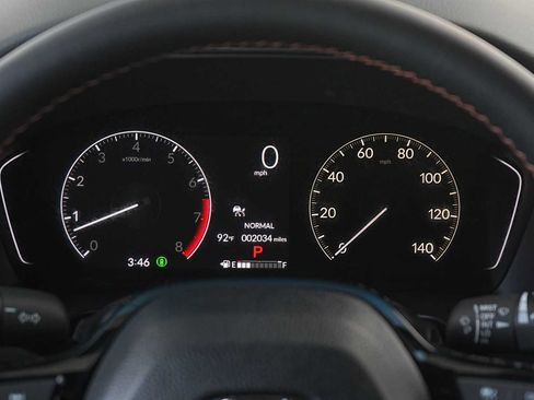 Used 2025 Honda Pilot TrailSport image 21