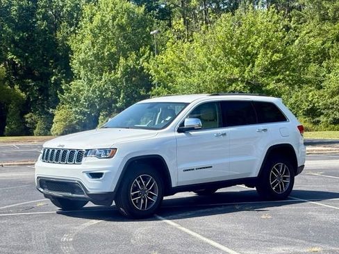 Used 2019 Jeep Grand Cherokee Limited AWD/4WD image 2