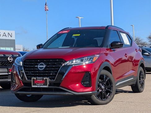 Certified 2024 Nissan Kicks SR image 2