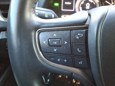 Used 2023 Lexus UX 250h AWD w/ Premium Package image 16