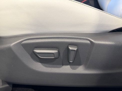 New 2026 Mitsubishi Eclipse Cross SEL image 23