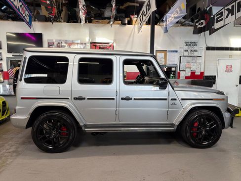 Used 2019 Mercedes-Benz G 63 AMG 4MATIC image 4