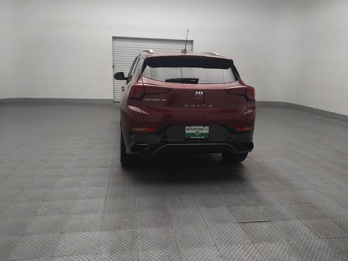 Used 2024 Buick Encore GX Sport Touring FWD image 6