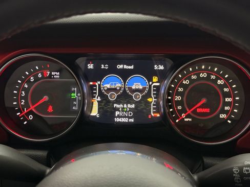 Used 2021 Jeep Wrangler Unlimited Rubicon AWD/4WD image 43