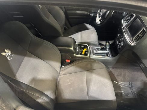 Used 2018 Dodge Charger R/T Scat Pack RWD image 30
