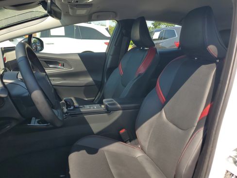Certified 2024 Toyota Prius Prime FWD image 17