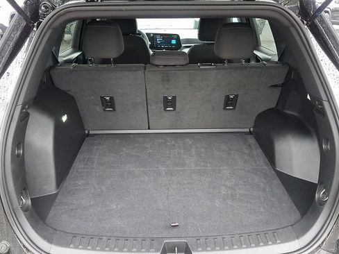Used 2025 Chevrolet Equinox LT FWD image 20