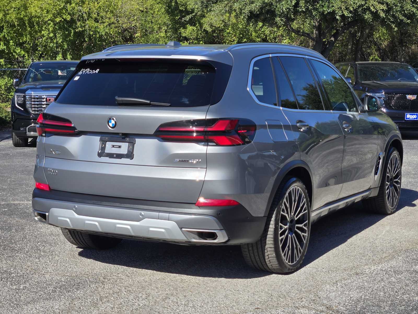 Used 2024 BMW X5 sDrive40i w/ Premium Package RWD image 7