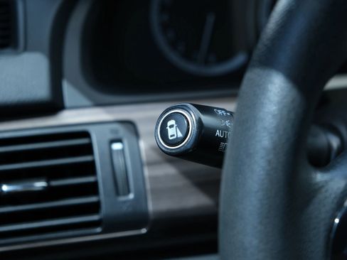 Used 2017 Honda Accord EX image 37