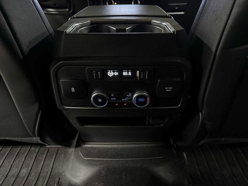 Used 2021 Ford Expedition Limited image 31