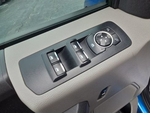 Used 2015 Ford F150 XL w/ Equipment Group 101A Mid AWD/4WD image 23