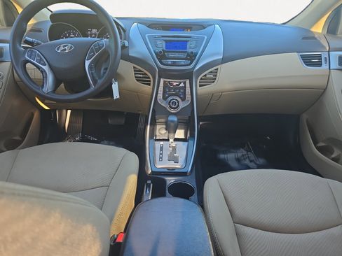 Used 2013 Hyundai Elantra GLS w/ Preferred Pkg image 3
