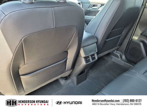 Used 2025 GMC Terrain Elevation w/ Elevation Premium Package AWD/4WD image 18