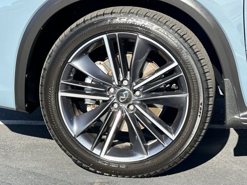 Used 2023 INFINITI QX55 Essential image 37