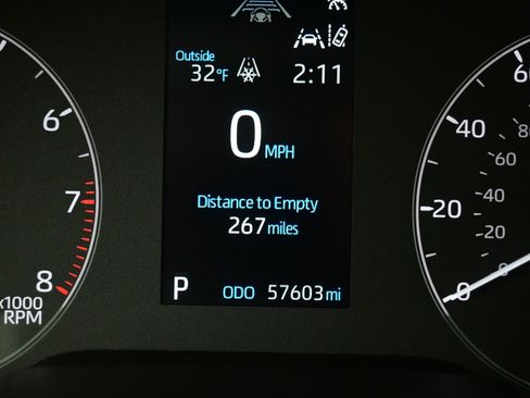 Used 2024 Toyota Corolla Cross LE image 24