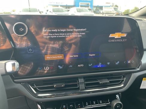 New 2026 Chevrolet Equinox EV RS image 21