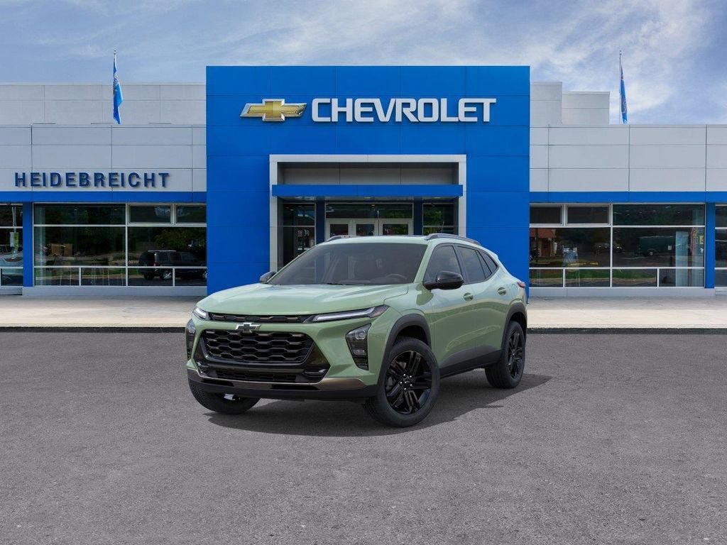 New 2026 Chevrolet Trax ACTIV w/ Sunroof Package FWD image 8