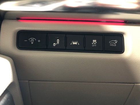 Used 2022 Kia Telluride SX w/ SX Prestige Package image 23