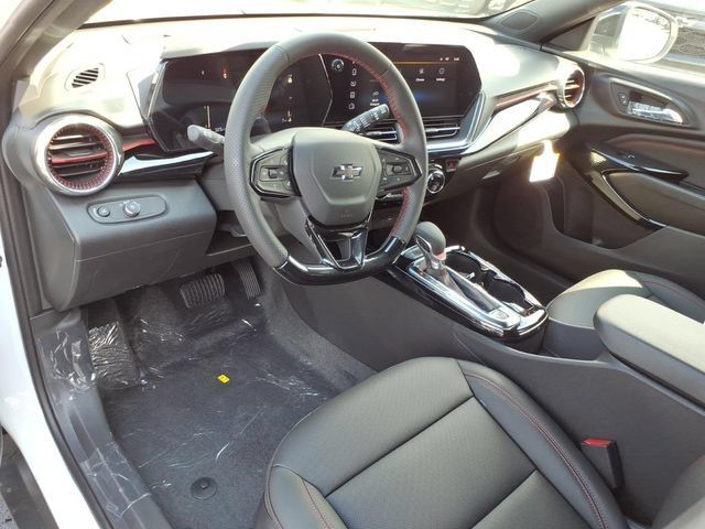 New 2026 Chevrolet Trax RS w/ Driver Confidence Package FWD image 5